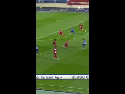 تسديدة لا تصد ولا ترد في مباراة الهلال وضمك