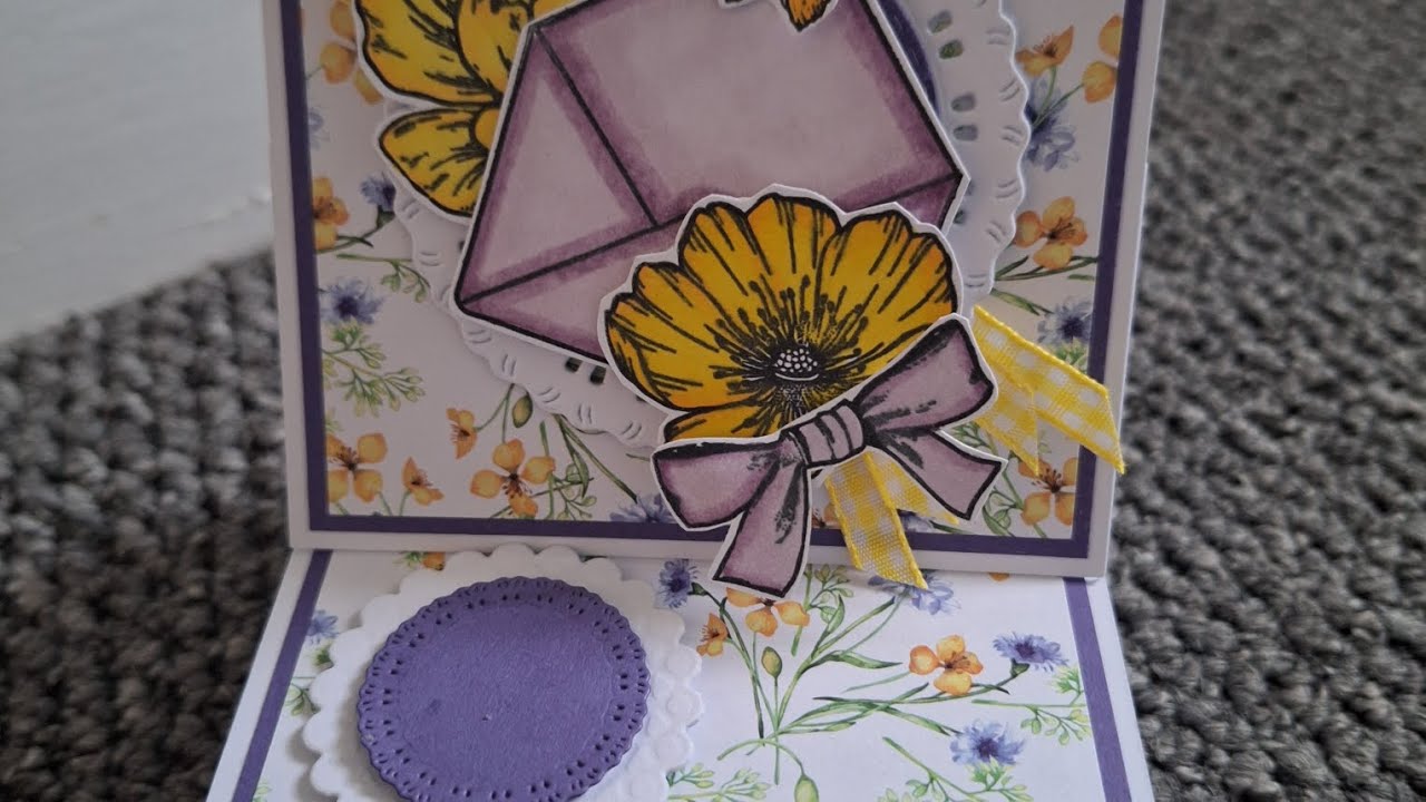 Easel note paper holder 