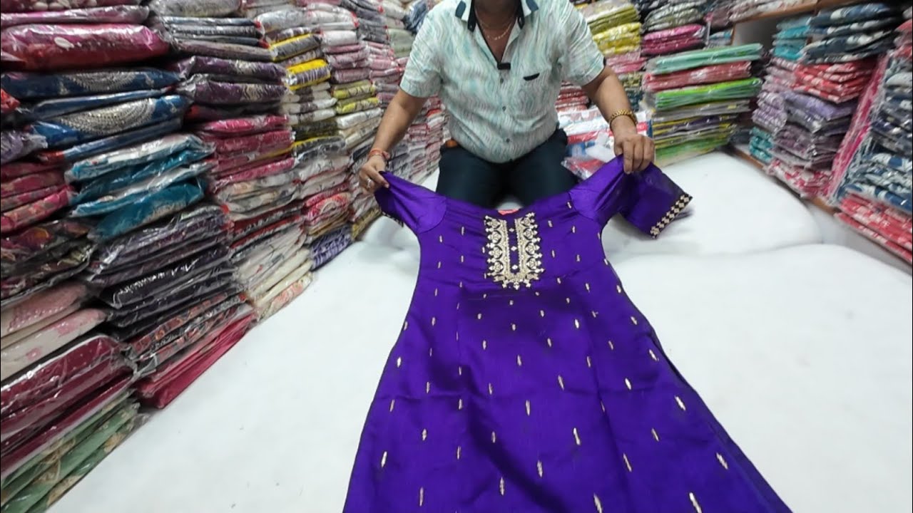 ಅರೆ ಬರಿ Rs.165 ಗೆ ಆವಾಸ ಕೊಡ್ತಿ ಕೊಡ್ತೀರಾ? Chickpet wholesale Avaasa fusion branded kurtis direct man