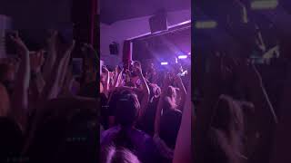 Chase Atlantic - Too Late Live Melbourne Resimi