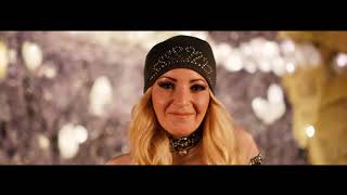 Video-Miniaturansicht von „Misha Kovar - Die Königin der Nacht (Offizielles Video)“