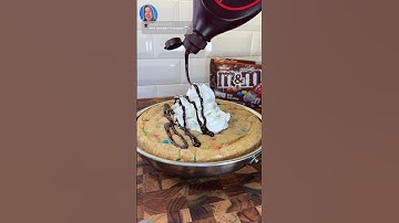 M&M cookie pie 🍪 #shorts