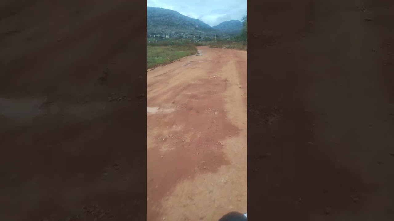 MG 220 precisa de asfalto