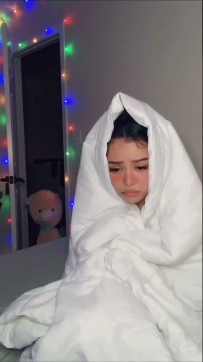 Bella Poarch Tik Tok @bellapoarch
