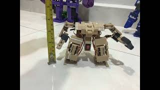 Anvil xms : extra small humanoid robot  #10cm