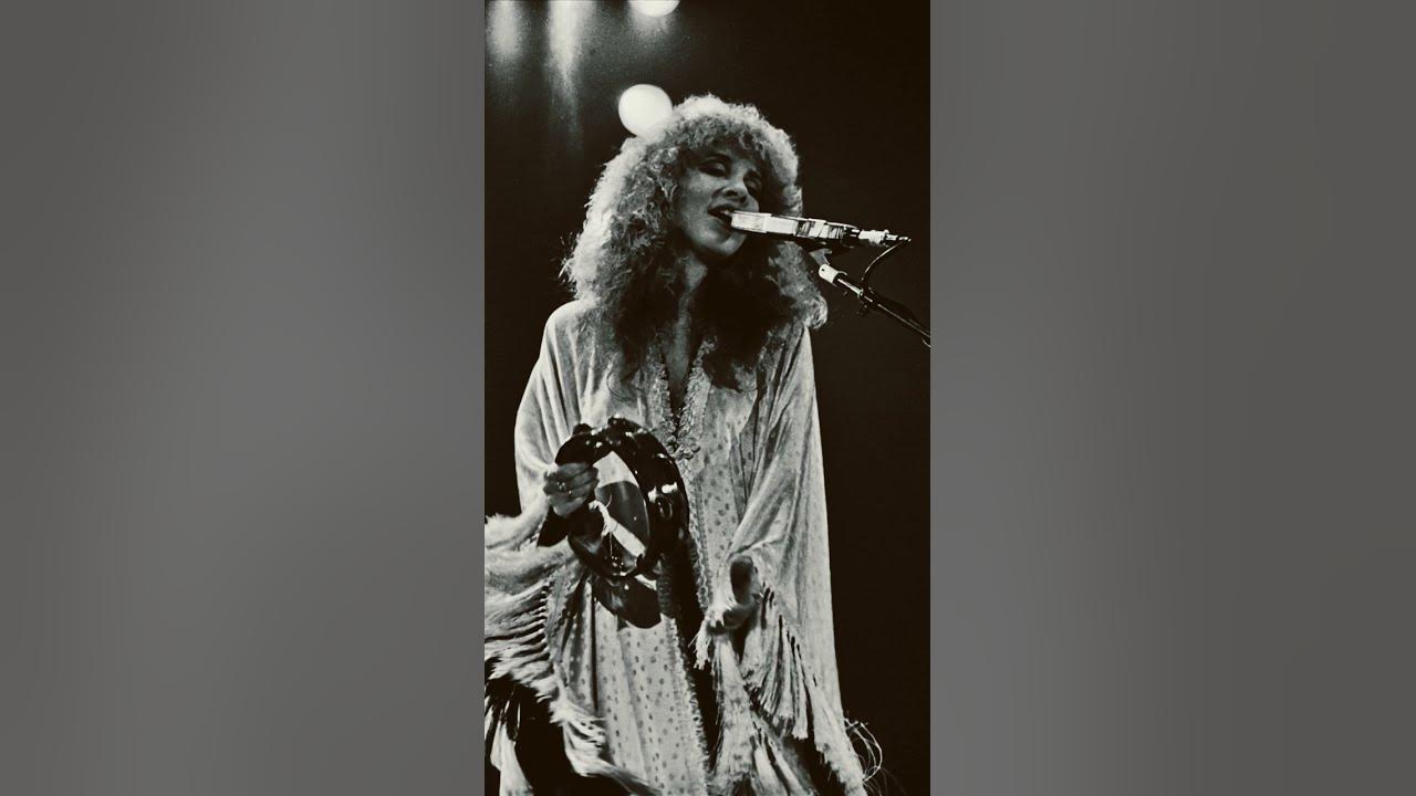 "Seven Wonders" Fleetwood Mac, (1987) Album "Tango in the Night" 🖤🦋🌸🌑☘️🌠
