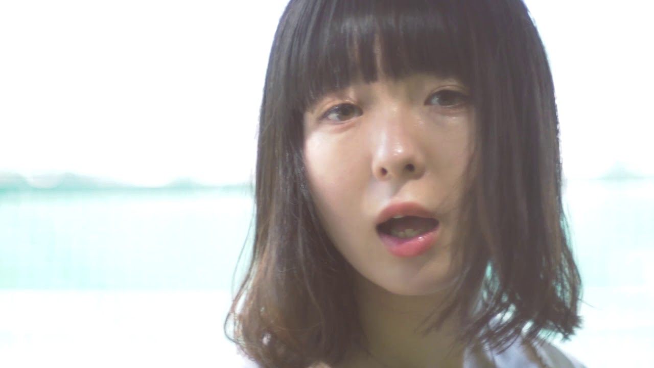 Смотреть «平賀さち枝 - 10月のひと» на YouTube Смотреть «平賀さち枝 - 10月のひと» на YouTube