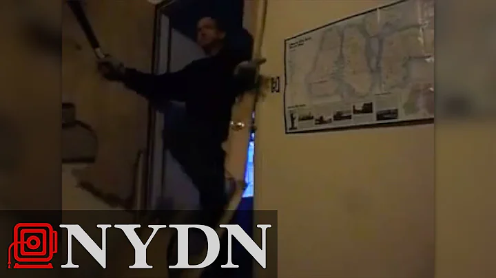 Machete-wielding Idaho man breaks through door bef...