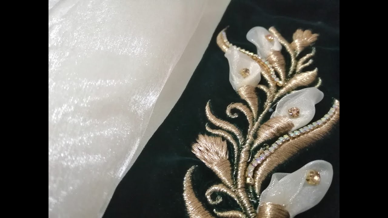 Roses from the top Alagknza arranged embroidery / machine industrial