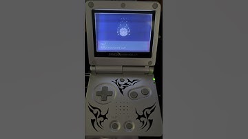 #Shiny #Clamperl evolves into #Huntail via #trade #gba #retrogaming #shinypokemon #gen3 #pokemon #sp