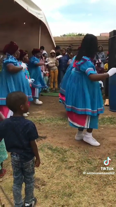 mosadi o fiwa chalete 🙄