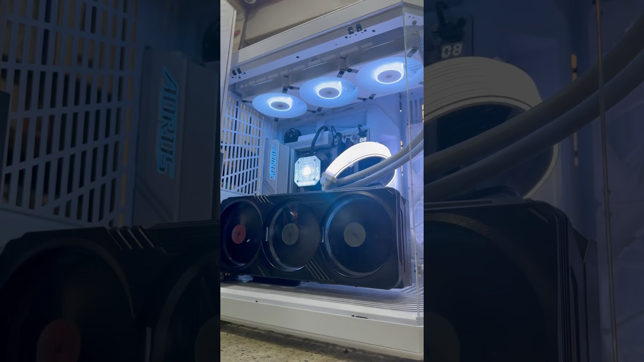 Hyte Y70 build with Gigabyte Rtx 4090 Gaming Oc 