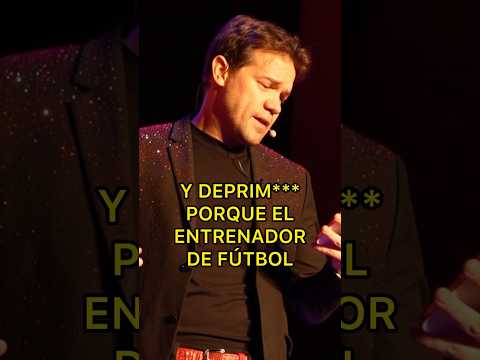 ENTRENADOR DE FÚTBOL.