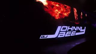 Johnny Bee - Drop It