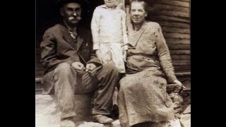 Detecting and Exploring Holly's Great Great Grandparents Farm house | Nugget Noggin