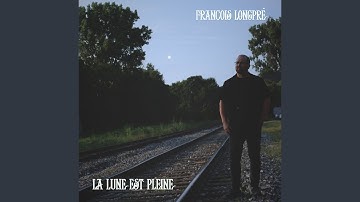 La lune est pleine