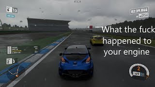 Forza 7 - There is a strange engine sound on the track