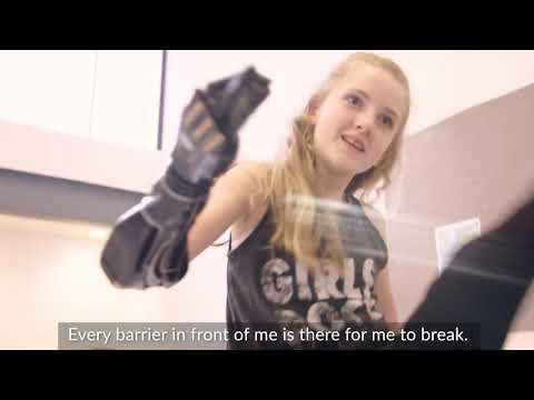 Tilly Lockey  Bionic Girl OPEN BIONICS