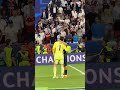 The PSG players console David Raya after the final whistle 🙌