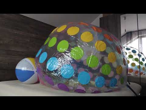 183cm (72 inches) Giant Beach Ball Inflation - 30 Seconds Speedup