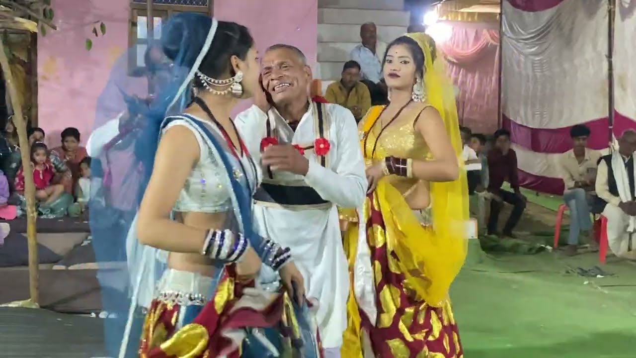 बुंदेली राइ //करोड़ी दादा की मजेदार राई//पारस यादव की बुंदेली राई महेश ठाकुर की राई 