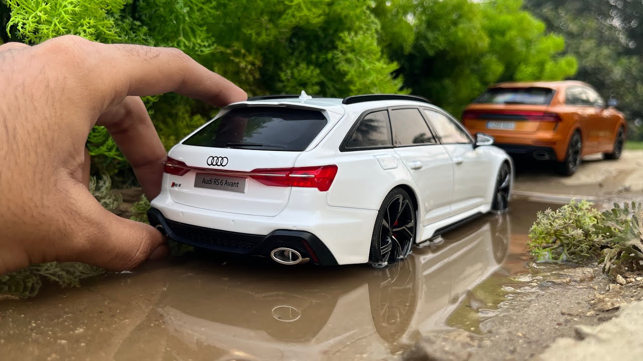 ミニカー Audi RS6 1/18 1:18 Audi RS6 Avant Alloy Miniature Car Diecast Metal Scale