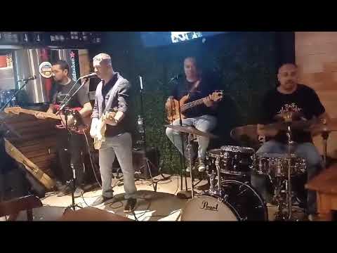 Miniatura do vídeo Tempos Modernos (Lulu Santos) por Vinícius Faria e banda em Brasília