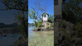 The ox cross on a small island in lake Wolfgangsee  #austria #wolfgangsee #salzburg