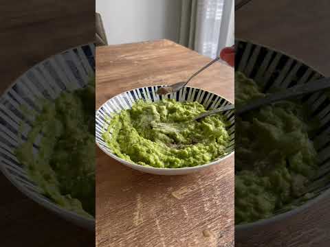 صوص الافوكادو