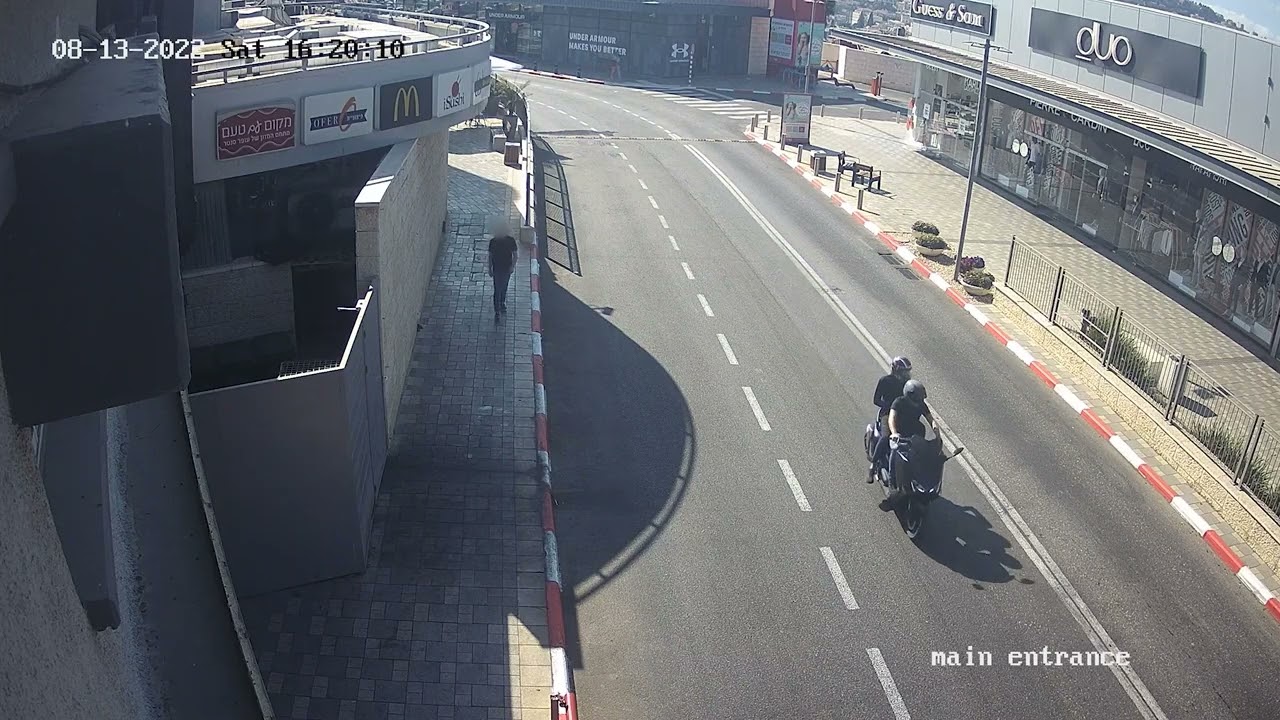 توثيق - إتهام شاب (19 عامًا) من الناصرة بإطلاق النار على محل تجاري