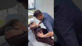 Lower back girl adjustment chiropractic #chiropractic #chiropractor #asmr #lowerbackpain