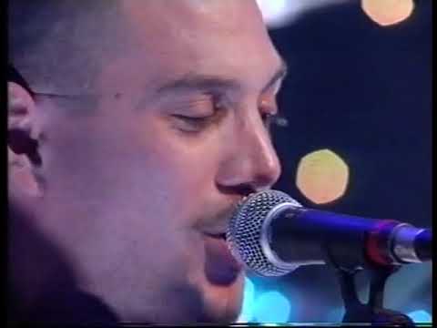 Fun Lovin' Criminals, Scooby Snacks