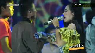 Wadon selingan/susy arzety