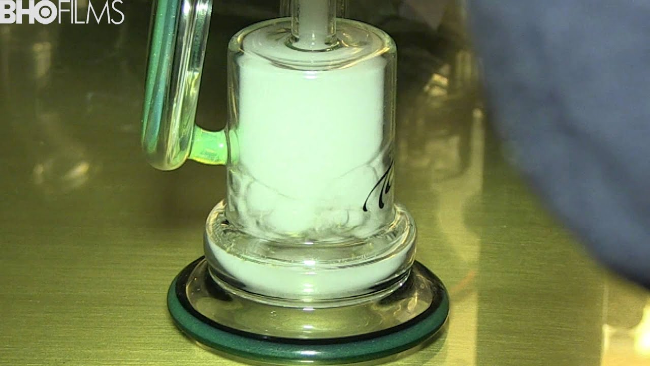 Macaroon Toro Inverted Stemless Froth Sneak Preview