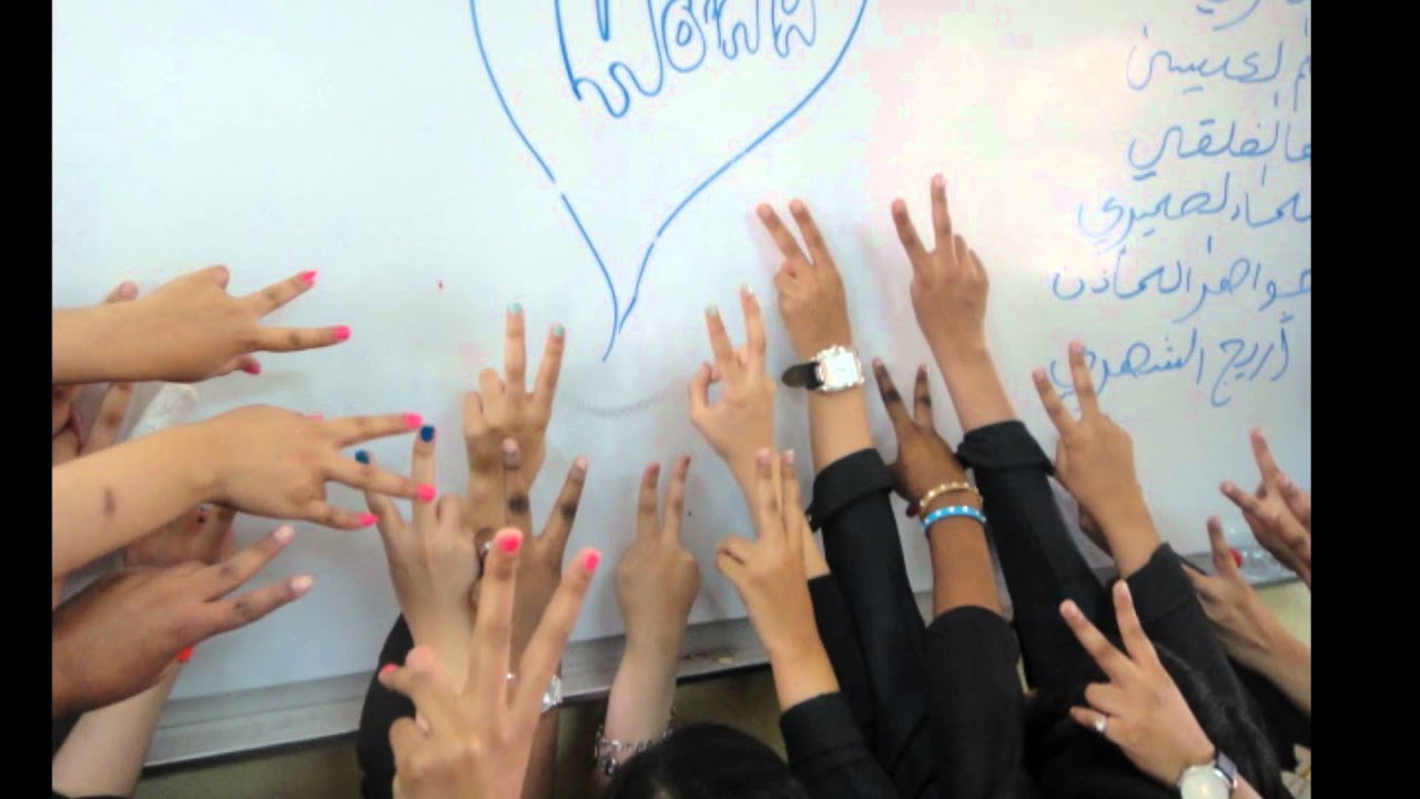 تخرج ثالث متوسط 1433ه المتوسطه الثانيه بالثقبه