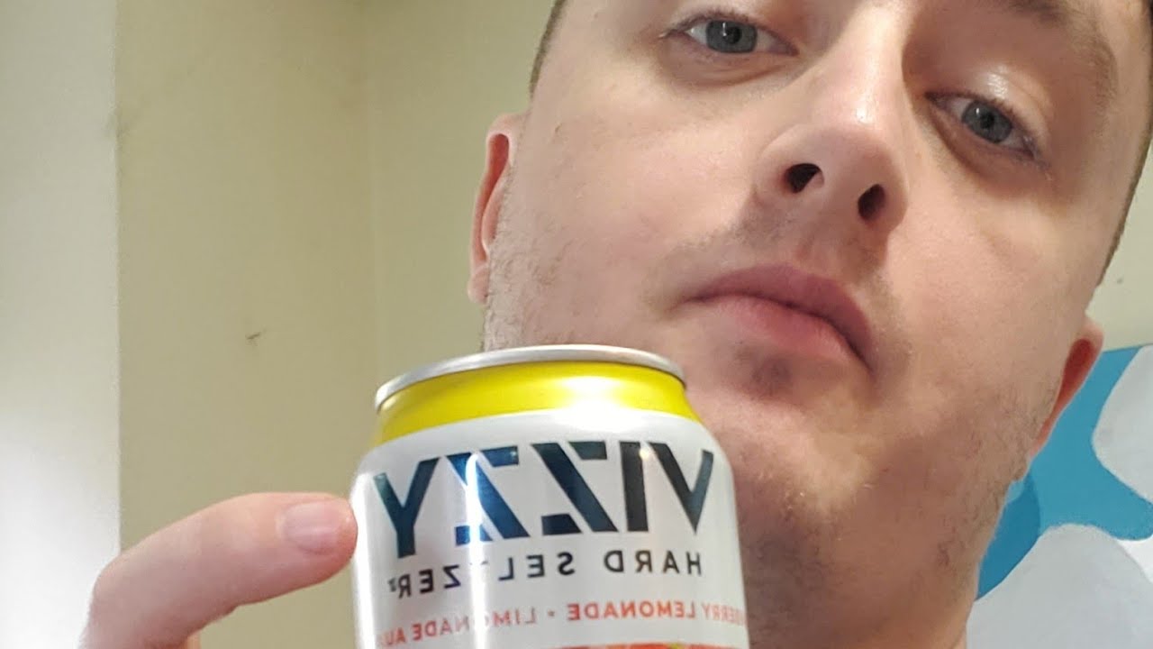 VIZZY HARD SELTZER STRAWBERRY LEMONADE REVIEW YouTube