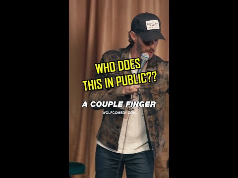 A Couple Gets Freaking In The Front Row