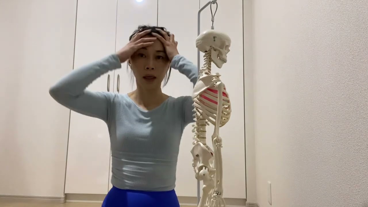 スマホ首と大顔になる力学 リセット！ - YouTube