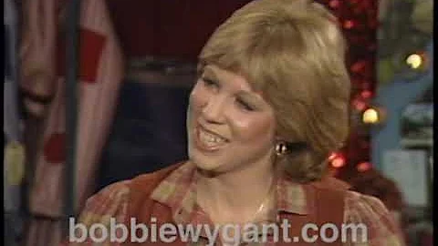 Vicki Lawrence & Ken Berry "Mama's Family" 1983 - ...
