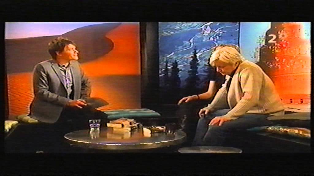 Stig Larsson om författaren Michel Houellebecq