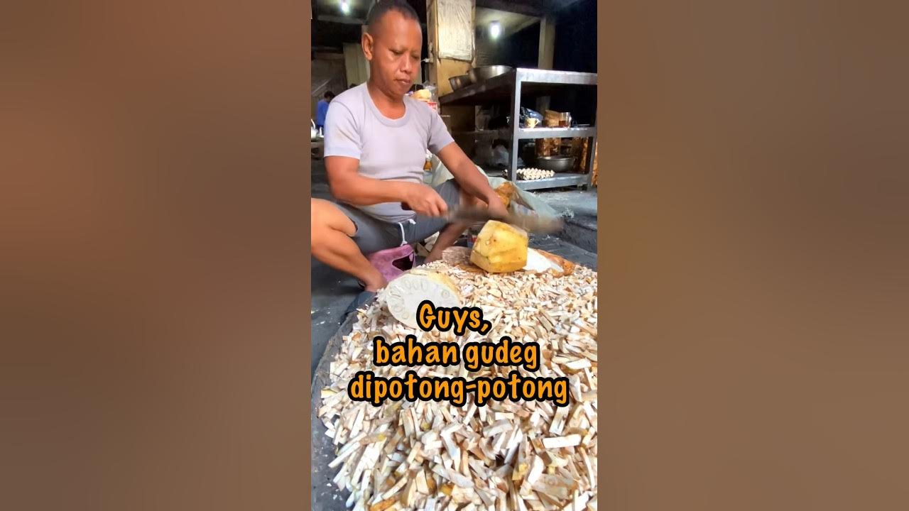 Gudeg Kering… Yuk Djum, wenak ..!!//Kuliner Indonesia//Yuk Djum//Yogyakarta//Nasuto Street Food Gudeg Kering… Yuk Djum, wenak ..!!//Kuliner Indonesia//Yuk Djum//Yogyakarta//Nasuto Street Food