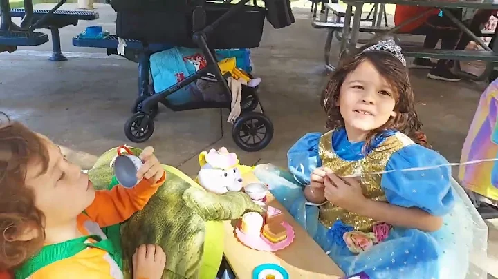 1st Annual Coop 'Til You Grow Up Holiday Parade in...
