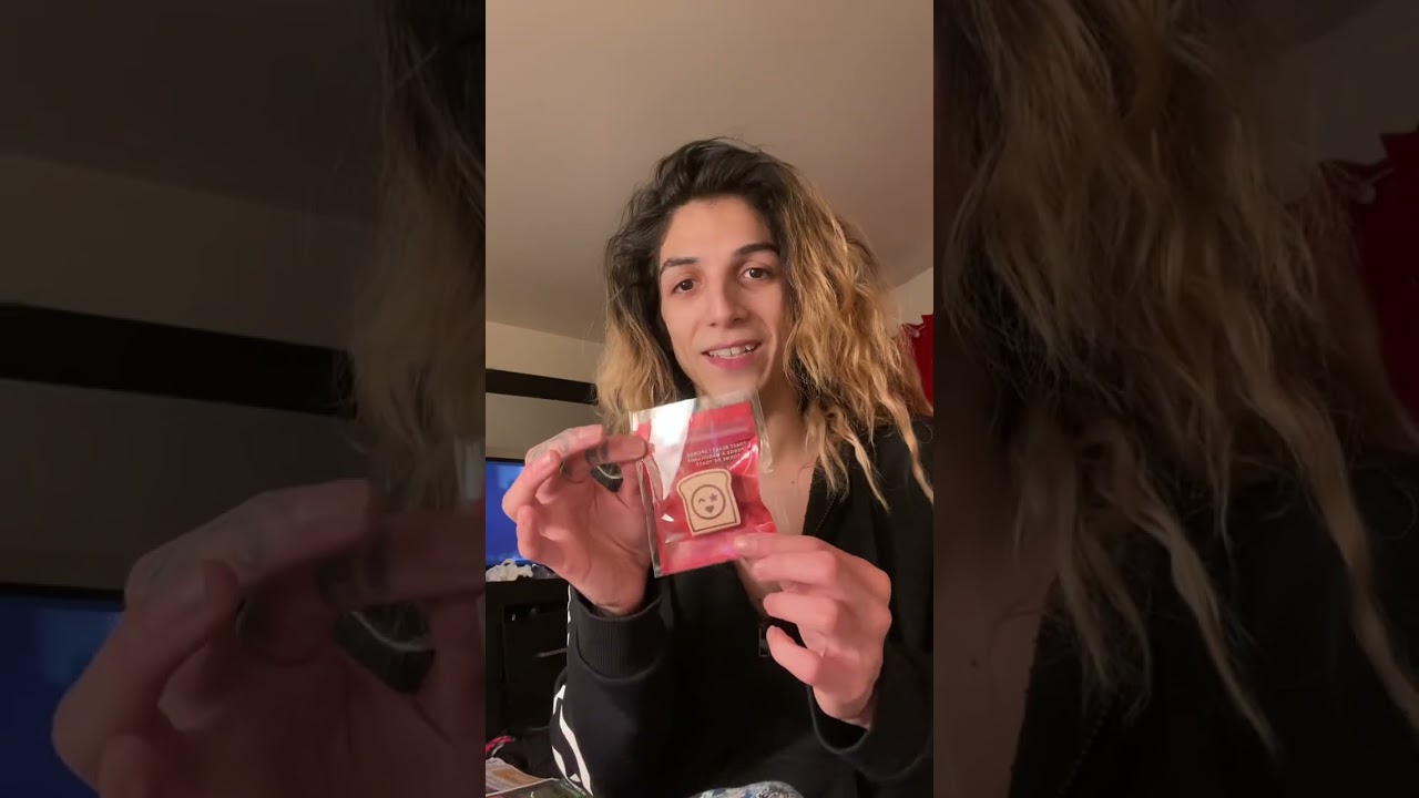 SURPRISE IN MY ONESIZE BOX!!! 😱