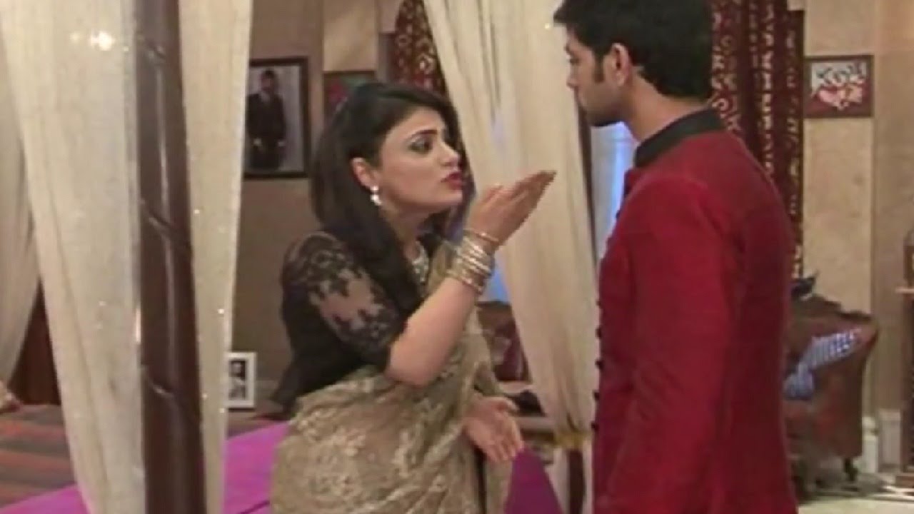 Meri Aashiqui Tumse Hi Ishani Fights With Ranveer Youtube