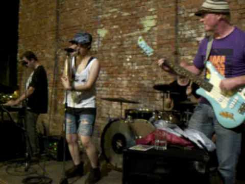SPACE FUNK "Sex" Tin Pan Alley, Tainan, Oct. 2009
