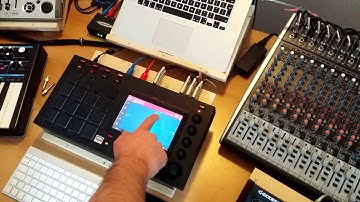 Use XY effects and built in effects on audio tracks with their own output in the MPC Live