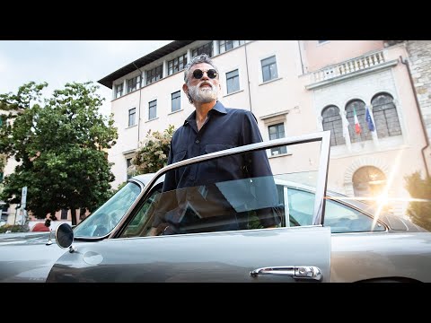 वीडियो: स्टेफानो पेसेना से मिलें: भारी $ 9.4 बिलियन वालग्रीन्स-रिइट एड विलय के पीछे गुप्त इतालवी अरबपति