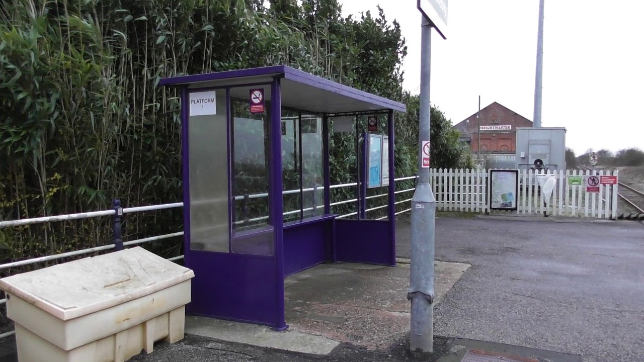 Kirton Lindsey Station 8/2/20 YouTube