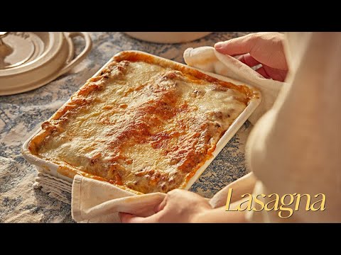 The easiest lasagna in the world [W table]