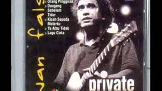 Download Lagu Iwan fals - Air mata api MP3